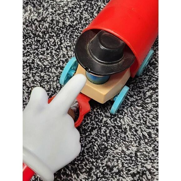 Toy Wagon Vintage Collectible Wind Up Toy Plastic Covered Horse and Driver #A92 - Picture 3 of 8